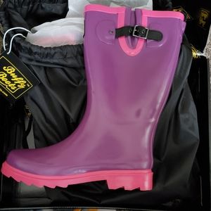 Size 8 Raspberry Grape Sorbet Rain Boots/New